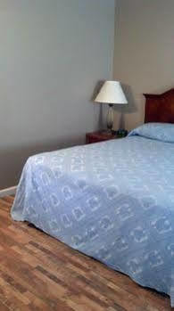 Edmond'S Au Gres Inn מראה חיצוני תמונה